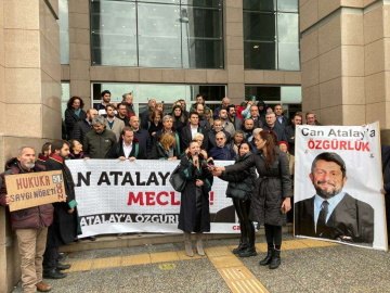 Can Atalay için adliye önünde basın açıklaması 