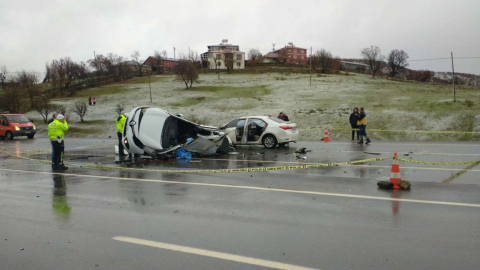 Bingöl’de otomobiller çarpıştı: 1 ölü, 4 yaralı