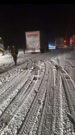Van'da 451 yerleşim yerinin yolu kardan kapandı (2)