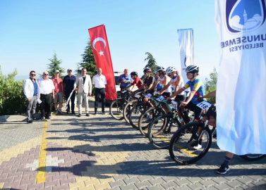 Yunusemre Dağ Bisikleti Maratonu büyük heyecana sahne oldu