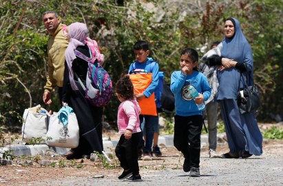 UNRWA: Han Yunus’tan 250 bin kişinin ayrılacağını tahmin ediyoruz