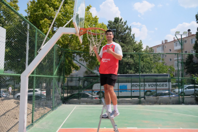 Basketbol tutkunu mühendis, 4 şehirde 100'den fazla potaya file taktı