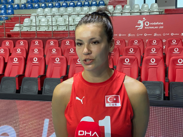 (ÖZEL) Ay-yıldızlı voleybolcu Beyza Arıcı: Tüm ülkelerin en iyi haliyle mücadele edeceğiz