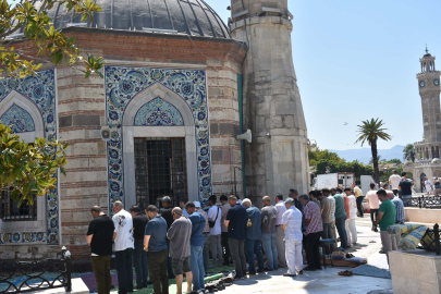 Haniye için İzmir'de gıyabi cenaze namazı