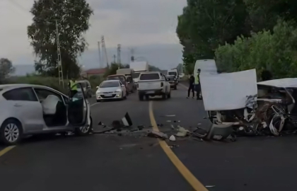 Sakarya'da 2 otomobil çarpıştı: 1 ölü, 1 yaralı