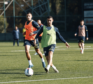 Fenerbahçe'de Kayserispor maçı hazırlıkları sürüyor